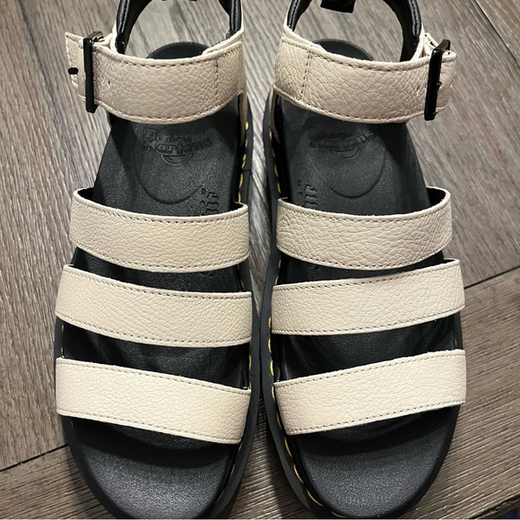 NEW Dr. martens parchment beige blaire sandals - Picture 6 of 6
